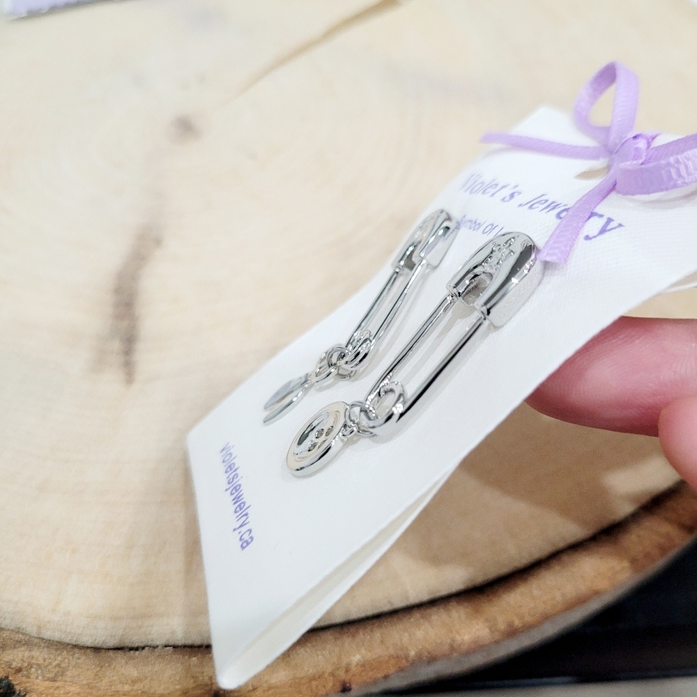 Brand New Silver Tone Safety Pin Style Earrings - Picture 4 of 7
